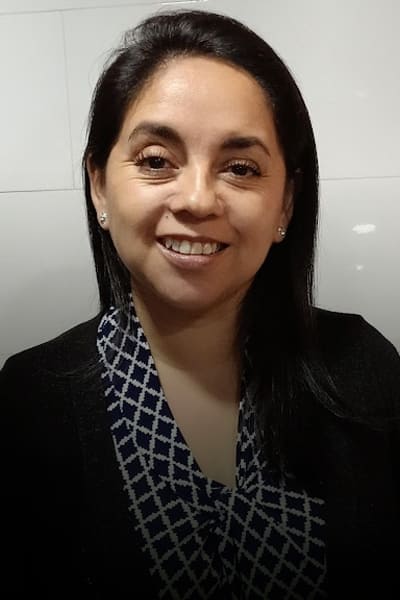 LAURA ROA